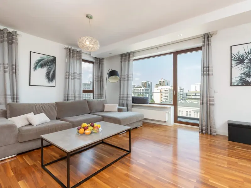 Elegant Apartment in the City Center | Panoramic View | Parking – photo 1