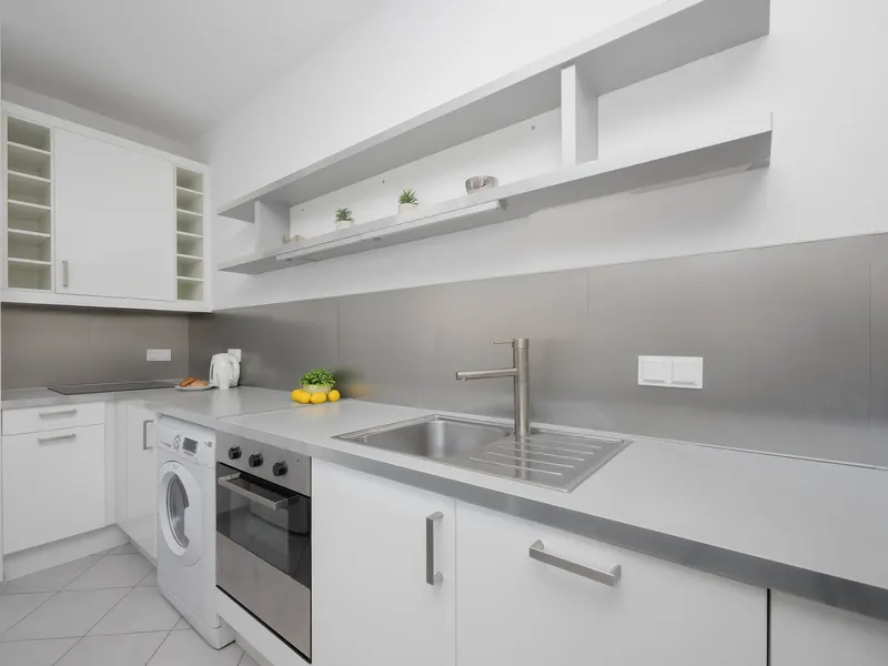 Bagno 2 | Spacious Apartment | Desk – photo 3