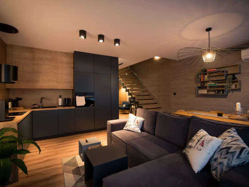 Two-storey Apartment in the Mountains | Jacuzzi on the Balcony – photo 1