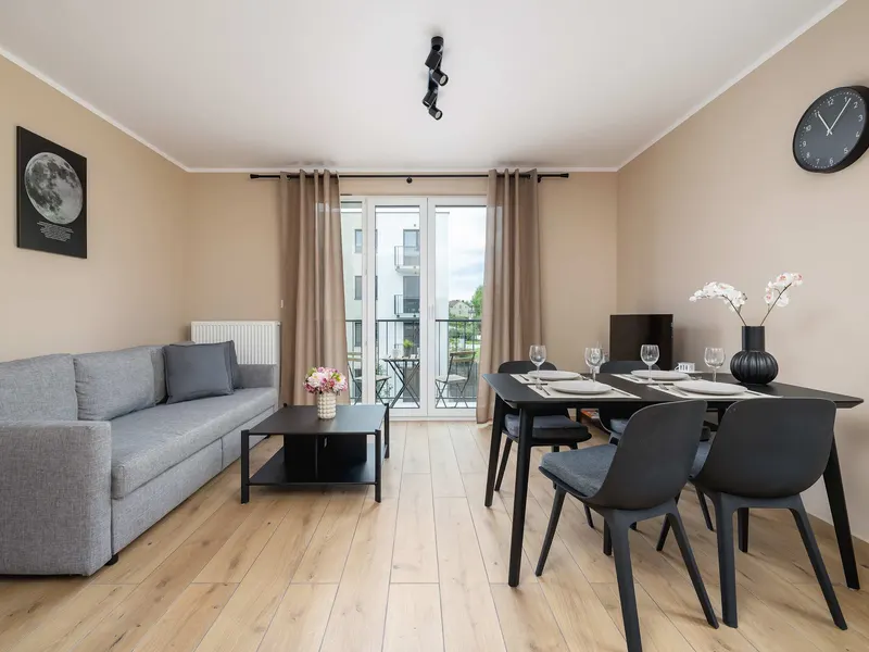 Komfortable Wohnung in Gliwice | Parkplatz | Balkon | Schreibtisch – Foto 1
