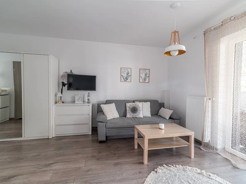 Komfortables Studio | Terrasse, Parkplatz, Nähe zum Strand – Foto 1