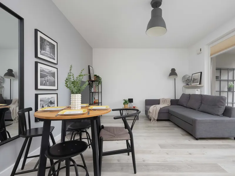 Przytulny Apartament z Ogródkiem | Parking | Miejsce do Pracy – zdjęcie 3
