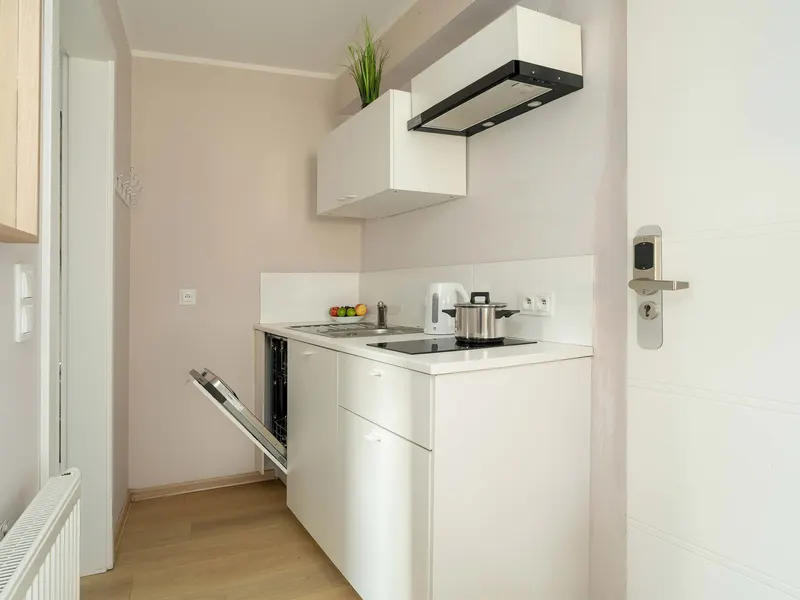 Gemütliches Studio mit Balkon | In der Nähe von PIF und ZOO – Foto 2