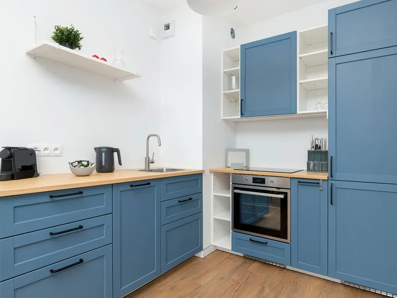 Helle Wohnung mit Balkon | Parkplatz und Arbeitsraum – Foto 4