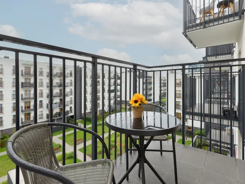 Modern Apartment with Balcony | Underground Garage – photo 3