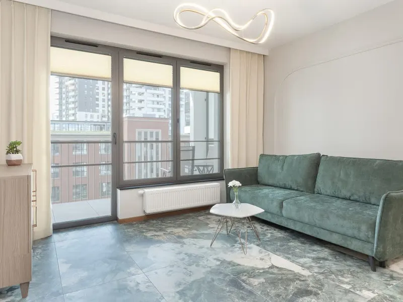 Modernes Apartment | Balkon und Privatparkplatz – Foto 1