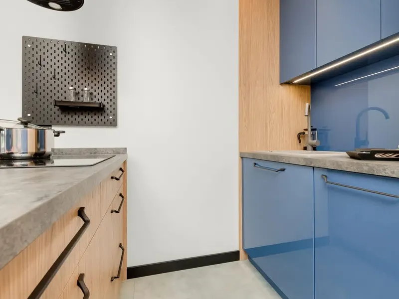 Nowoczesny Apartament z Balkonem | Parking, Blisko Rzeki – zdjęcie 4