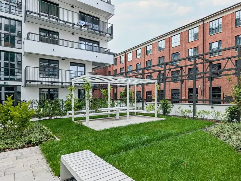 Nowoczesny Apartament z Balkonem | Parking, Blisko Rzeki – zdjęcie 5