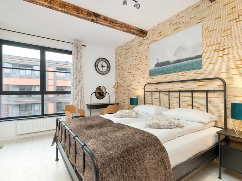 Pastel Apartment in Gdansk | Parking, Balcony, Workspace – photo 2