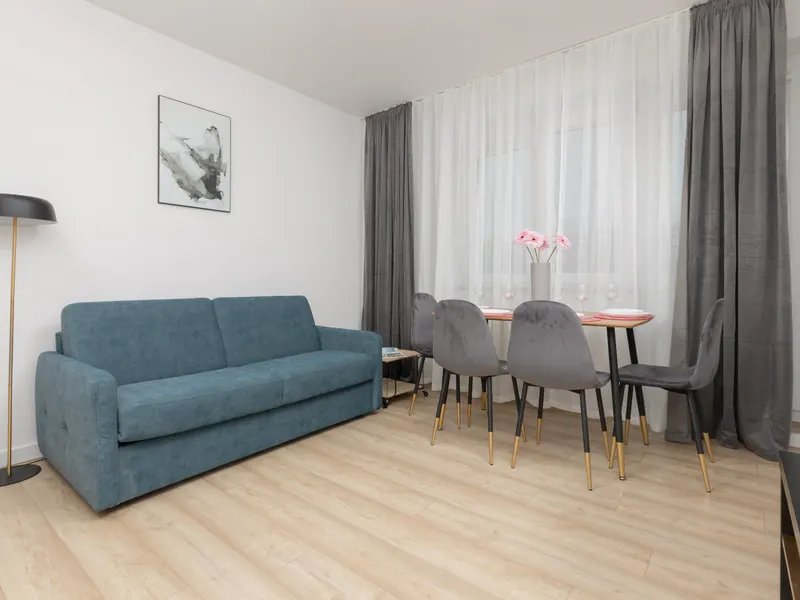 Komfortable Wohnung in Mokotow | Ein Platz zum Arbeiten – Foto 2
