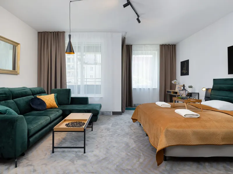 Stylowe Studio z Balkonem | 500 m od Plaży, Klimatyzacja – zdjęcie 1