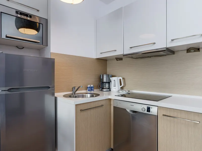 Przestronny Apartament | Balkon | 750 m do Plaży – zdjęcie 4