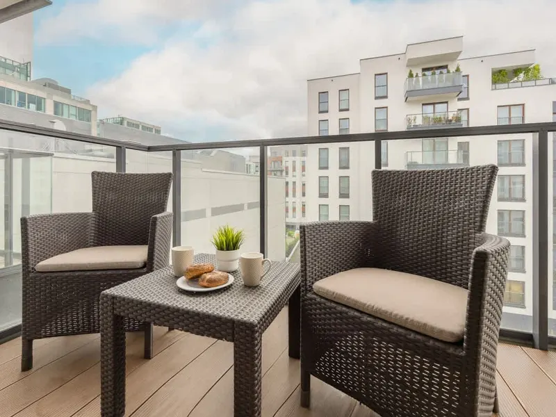 Wygodny Apartament na Mokotowie | Parking | Balkon | Blisko Lotniska – zdjęcie 5