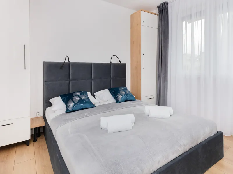 Sunny Apartment in Dębki | Terrace, Parking, Workspace – photo 2