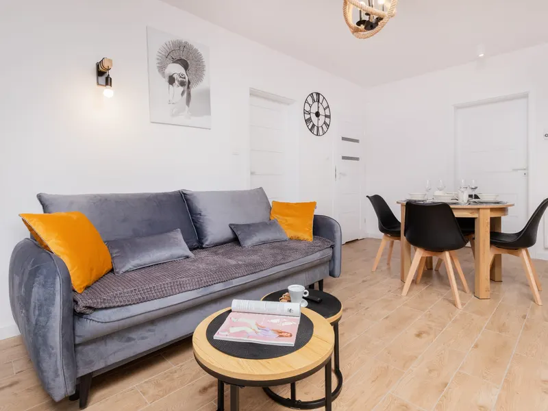 Sunny Apartment in Dębki | Terrace, Parking, Workspace – photo 1