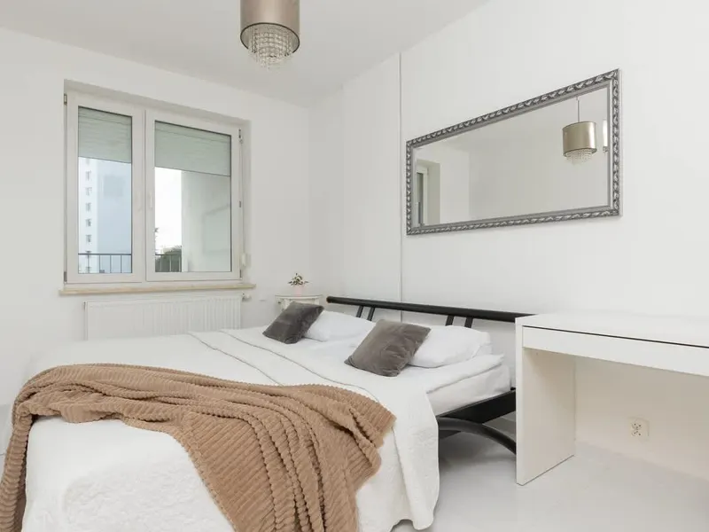 Modern Apartment | 2 Balconies | Parking | Close to Metro – photo 1