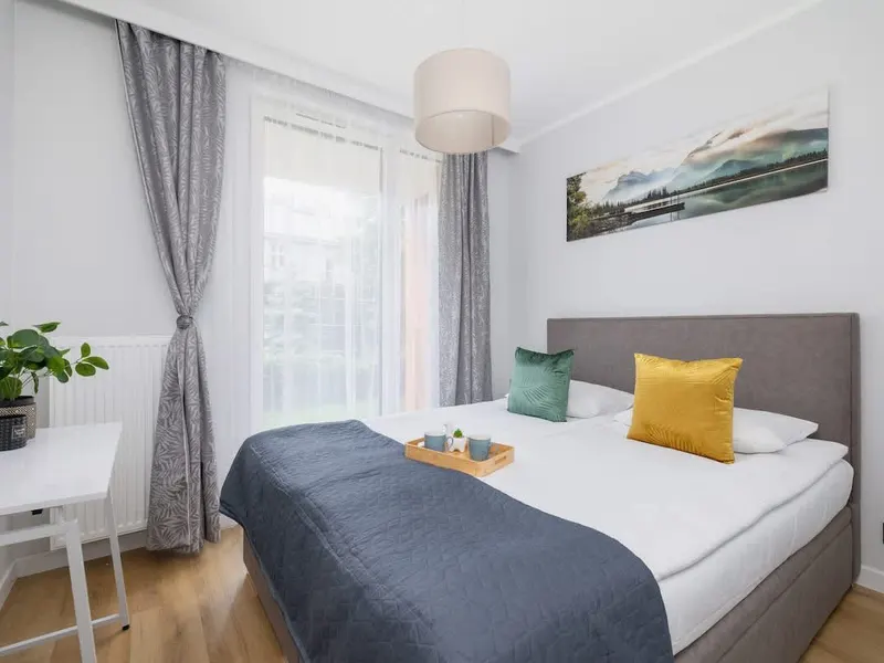 Stylowy Apartament | Balkon, Siłownia i Miejsce do Pracy – zdjęcie 2