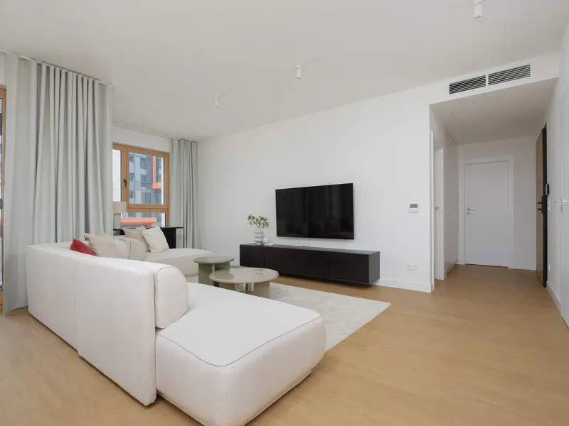 Elegantes Apartment | Parkplatz | Balkon – Foto 5