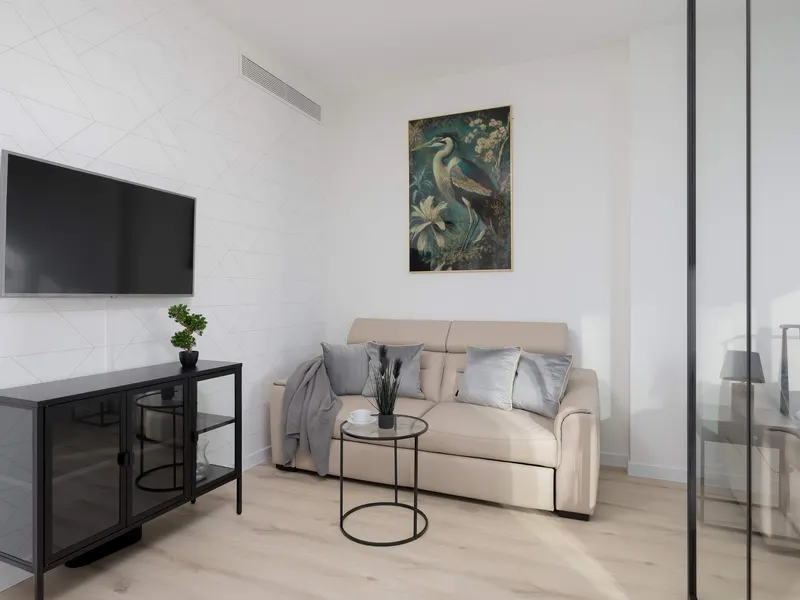 Nowoczesne Studio | Balkon, Klimatyzacja i Siłownia – zdjęcie 2