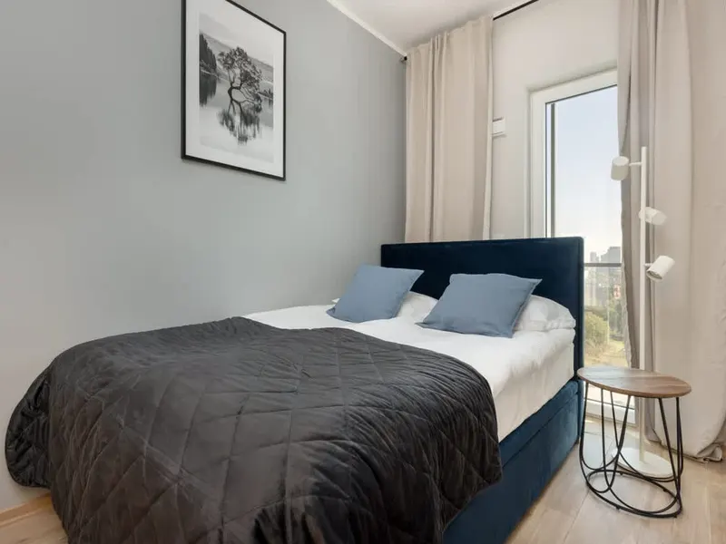 Elegant Apartment with Balcony | Parking and City View – photo 2