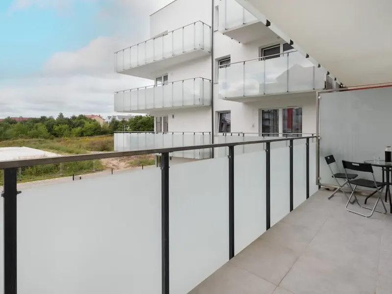 Modernes Apartment | Balkon und Tiefgarage – Foto 3