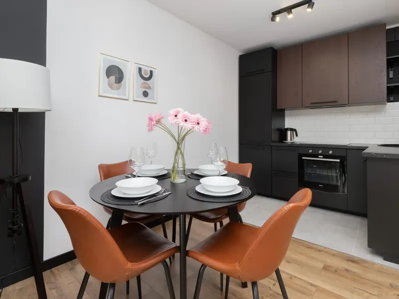 Modernes Apartment | Balkon und Tiefgarage – Foto 4