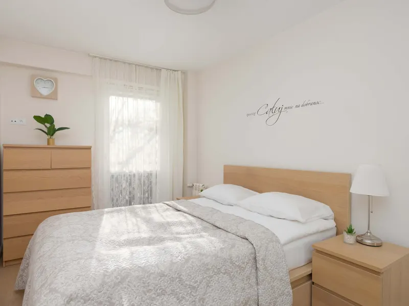 Gemütliches Apartment für 6 Personen | Nähe Metro Młociny – Foto 2