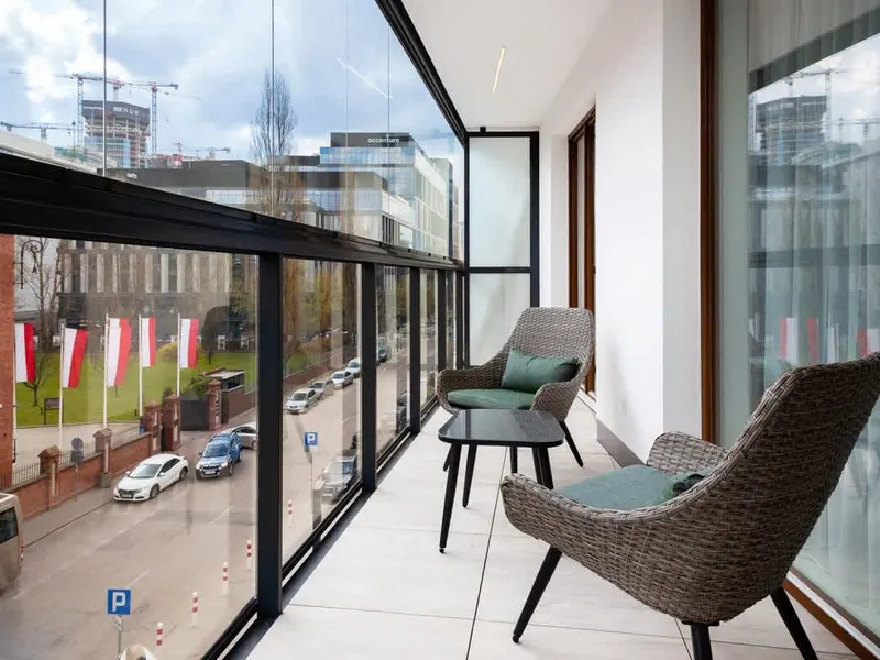 Air-conditioned Apartment with Balcony | Parking and Close to the Metro – photo 5