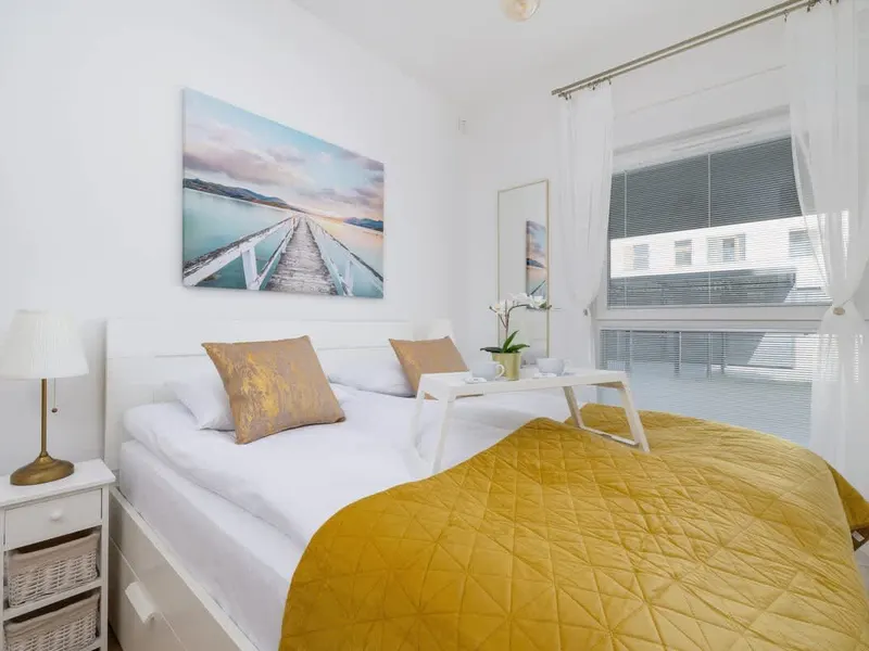 Modernes Apartment für 6 Personen | Parkplatz, Garten mit Terrasse, Fahrräder – Foto 1