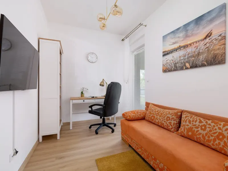 Modernes Apartment für 6 Personen | Parkplatz, Garten mit Terrasse, Fahrräder – Foto 3