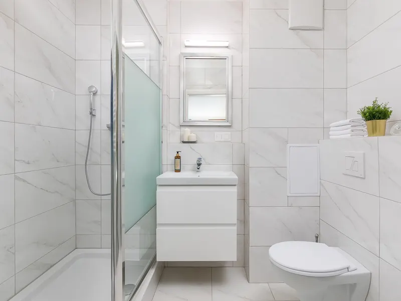 Przestronny Apartament | Blisko Metra, Balkon – zdjęcie 4