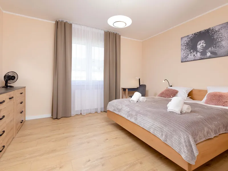 Spacious Apartment | Balcony | Private Parking – photo 2