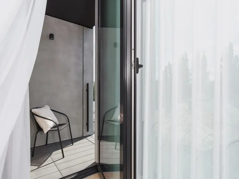 Klimatyzowane Studio w Centrum | Balkon | Parking – zdjęcie 4