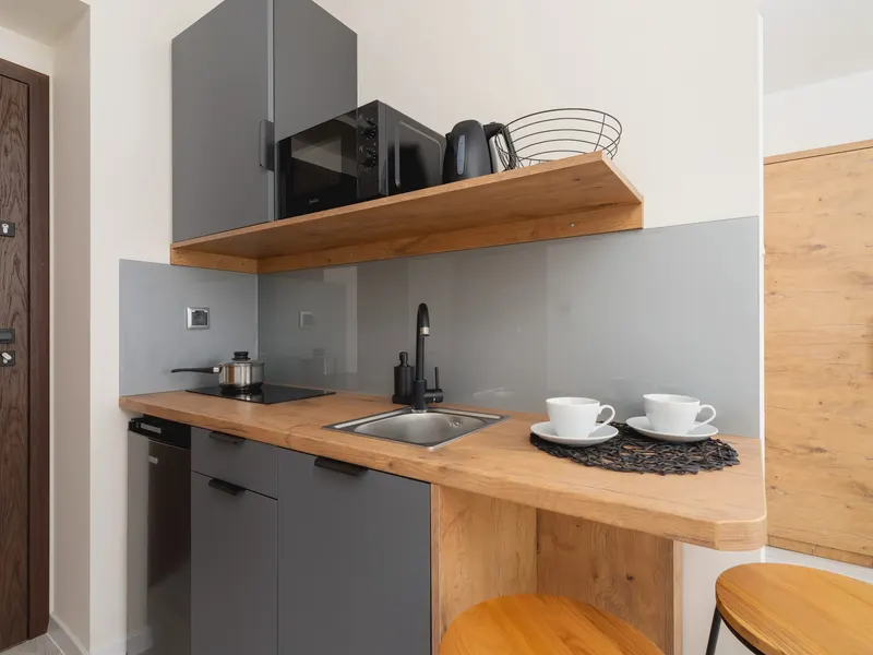 Stylish Studio | Air Conditioning | Close to Main Station – photo 4