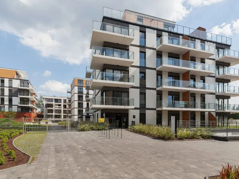 Modern Apartment with Terrace | Close to the Main Railway Station – photo 5