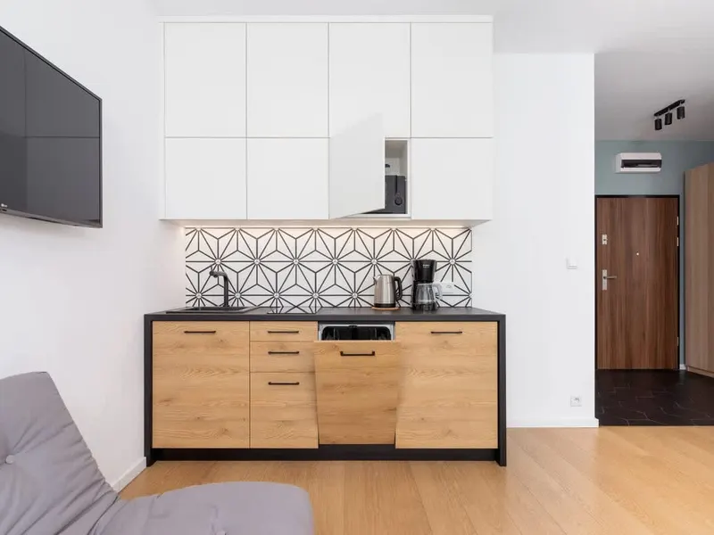 Tasteful Studio with Terrace | Close to Main Station – photo 3
