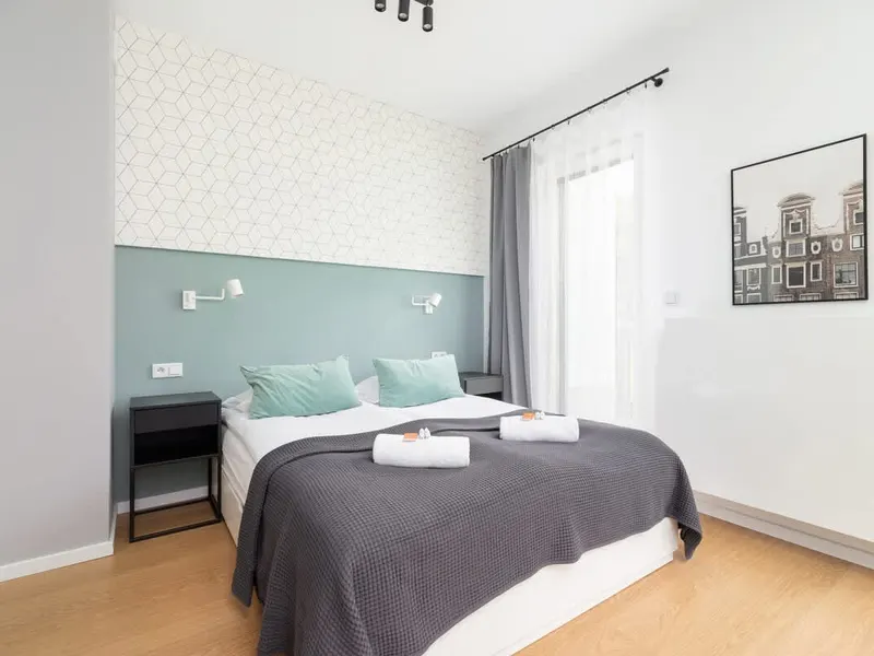 Tasteful Studio with Terrace | Close to Main Station – photo 1