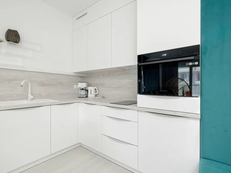 Stilvolle Wohnung | Parkplatz, Balkon, Strandnähe – Foto 5