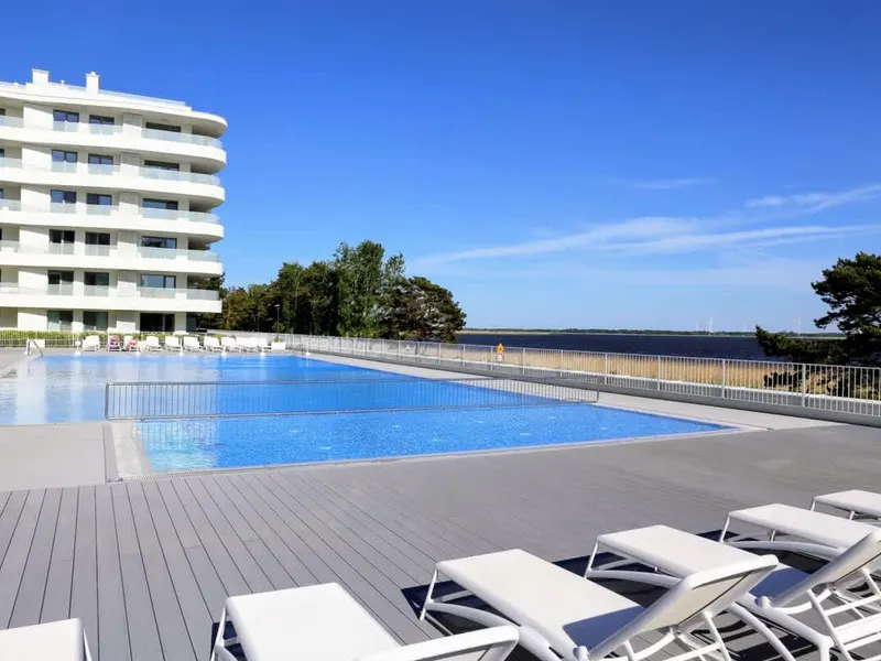 Stilvolle Wohnung | Parkplatz, Balkon, Strandnähe – Foto 1