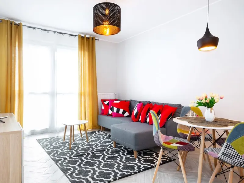 Apartment with a View | Parking | Two Balconies | Workspace. – photo 1