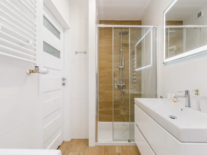 Klimatyczny Apartament | Balkon, Parking, 500 m do Plaży – zdjęcie 5