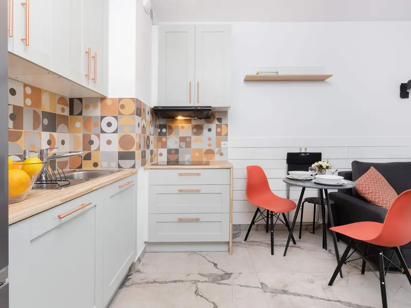 Elegant Apartment | Garden, Workspace, Parking – photo 5