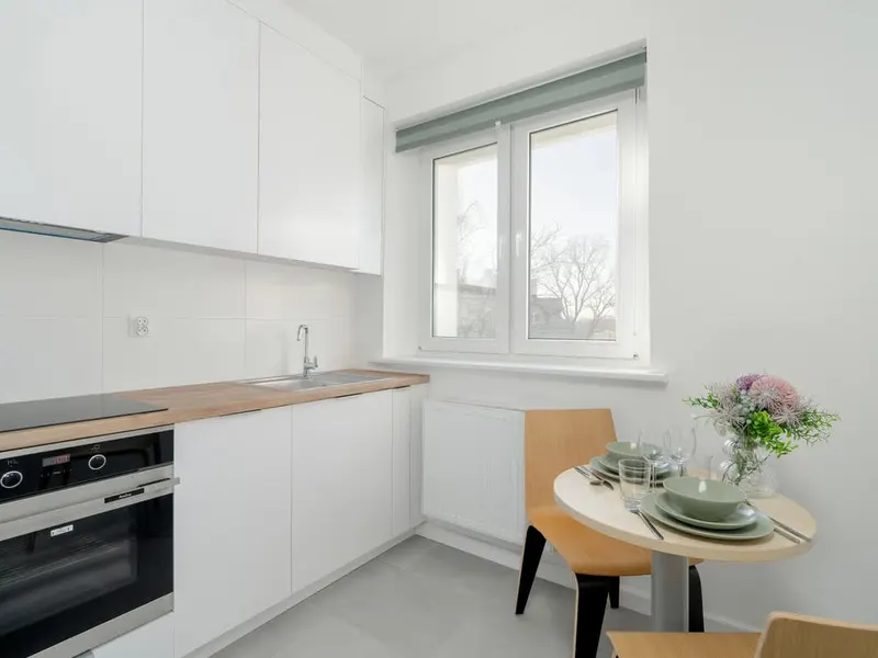 Kompaktes Studio in Posen | Kostenloser Parkplatz – Foto 3