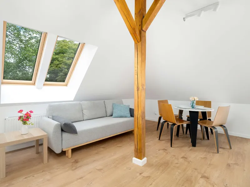 Cosy Attic Apartment | Free Parking – photo 1
