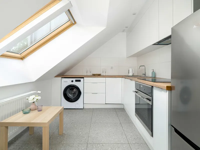 Cosy Attic Apartment | Free Parking – photo 3