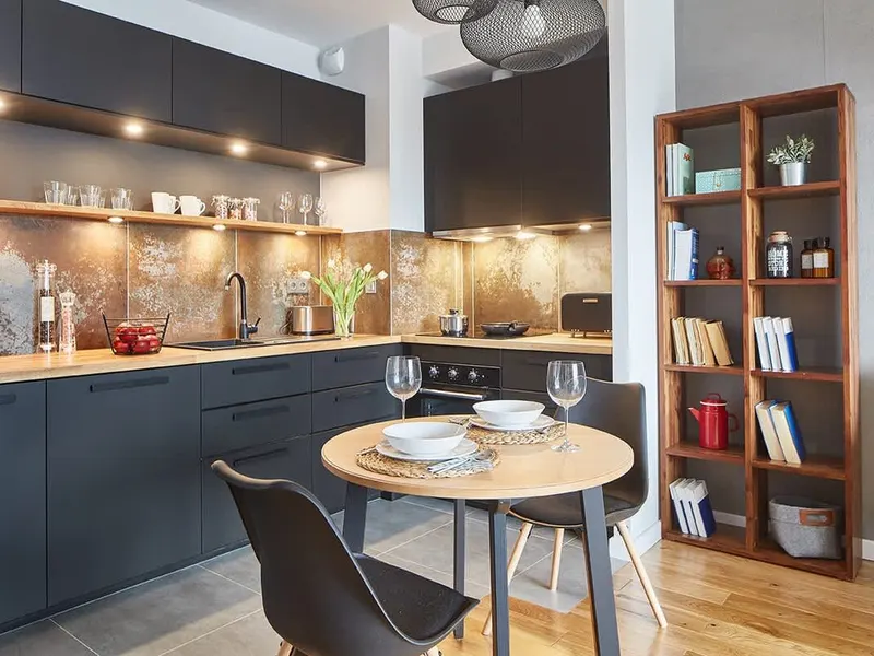 Elegant Apartment in Zoliborz | Balcony and Parking – photo 3