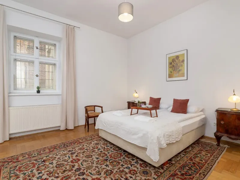 Spacious Apartment on the Market | Balcony | Old Town – photo 1