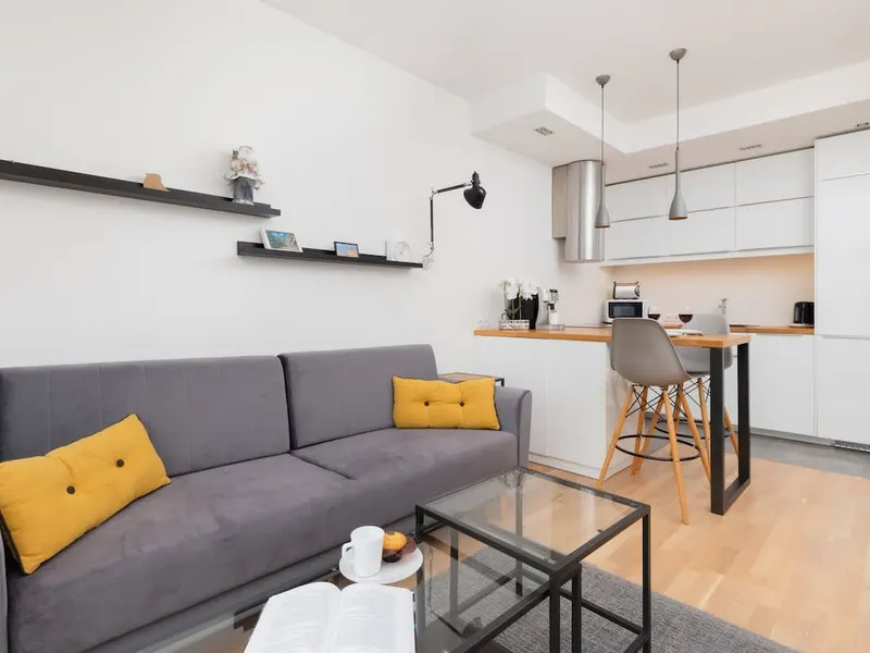 Sunny Apartment on the 13th Floor | Balcony | Parking. – photo 1