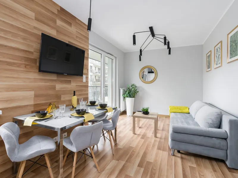 Modern Apartment | 2 Bedrooms, Parking, Close to MTP – photo 4