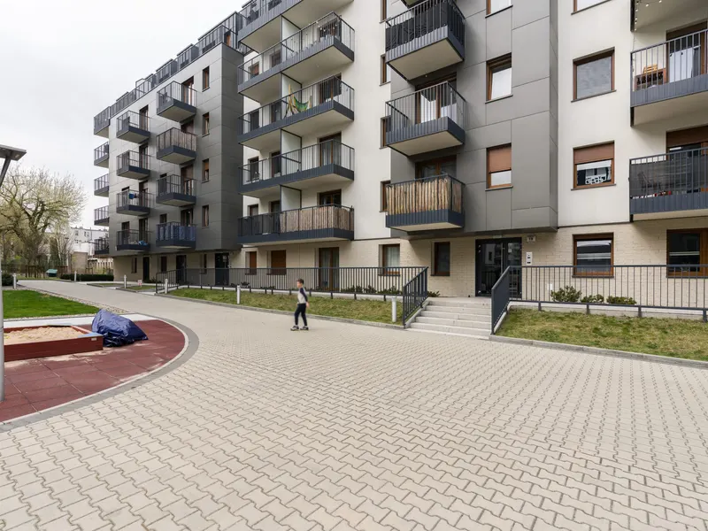 Modern Apartment | 2 Bedrooms, Parking, Close to MTP – photo 5